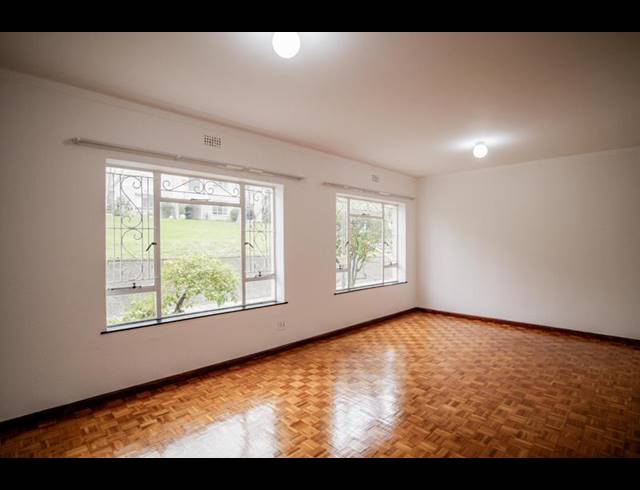 1 BEDROOM PROPERTY TO RENT IN WYNBERG UPPER